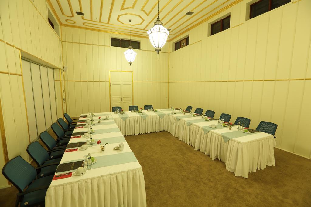 Sirehan Hotel Газиантеп Екстериор снимка